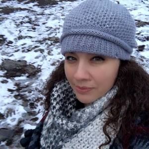 Meet your Posher, Josefina